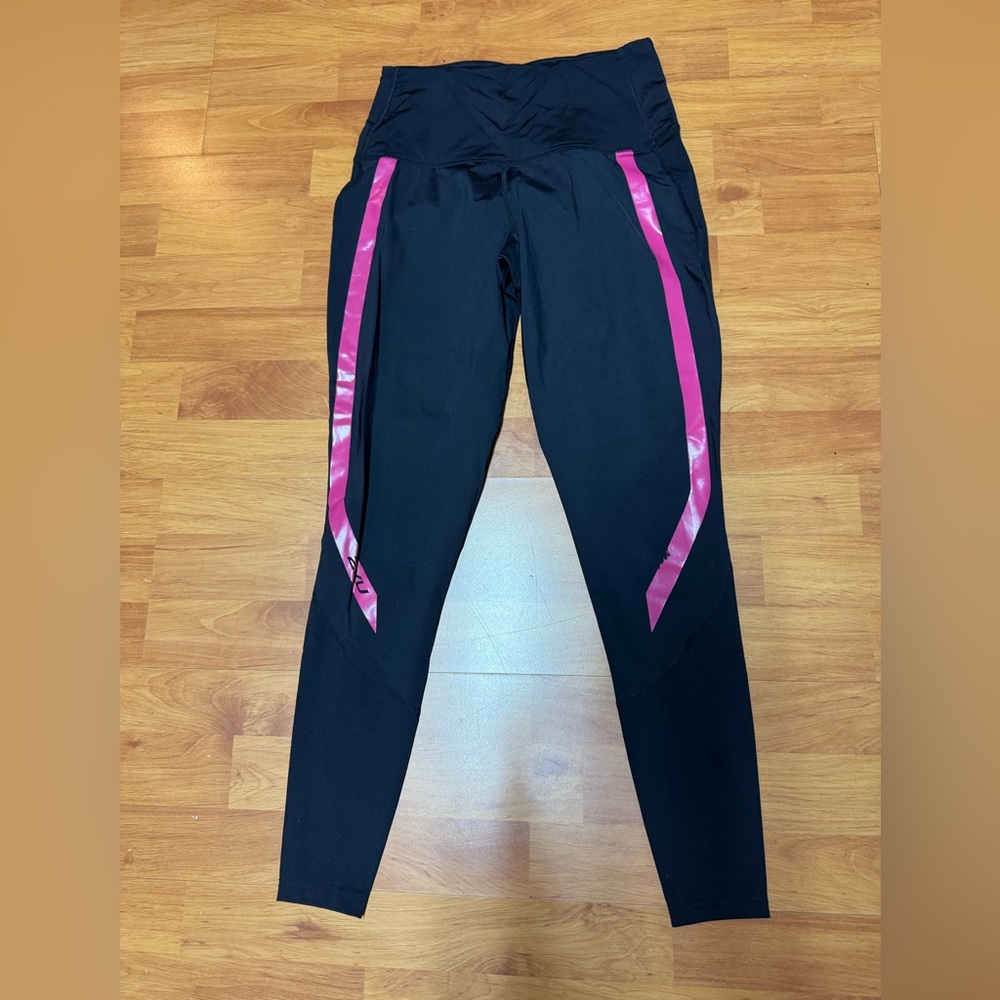2XU Women's Black compression Leggings